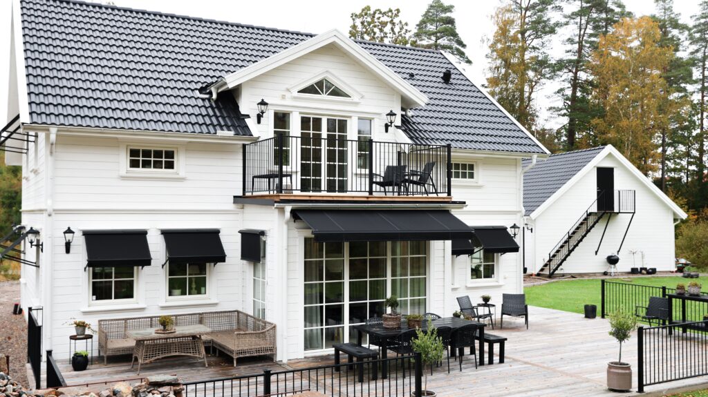 Solcellsdrivna markiser - motordrift utan kablar 2