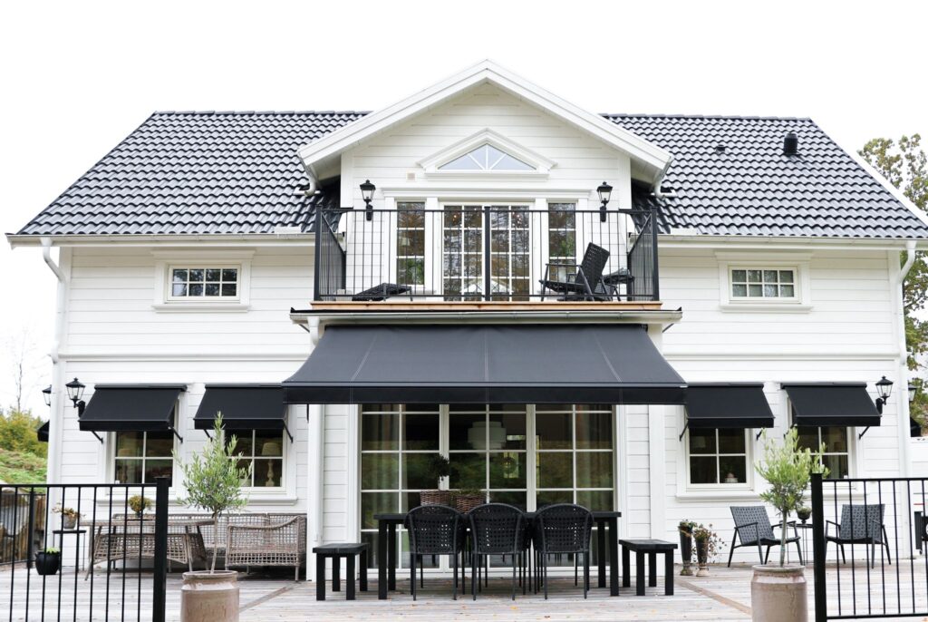 Solcellsdrivna markiser - motordrift utan kablar 1